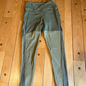 Gymshark Nikki Blackketter Green Leggings